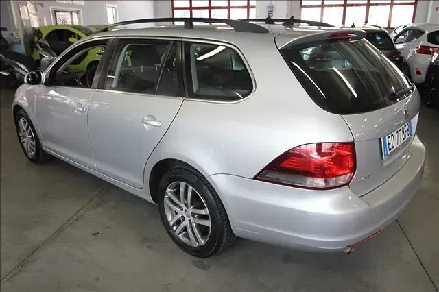 Usata VW Golf VI Highline 105 CV (77 kW) 2010 Grigio Utilitaria