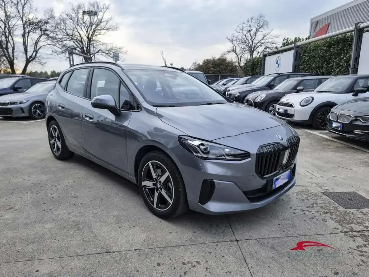 Usado BMW 218 Shadowline 136 CV (100 kW) 2025 Gris Familiar
