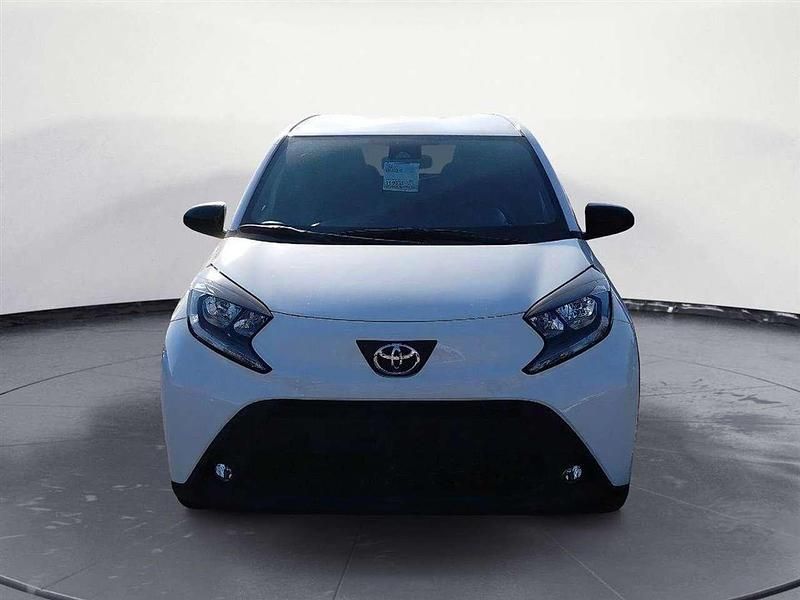 Nuova Toyota Aygo X Active 72 CV (52 kW) 2026 Bianco SUV