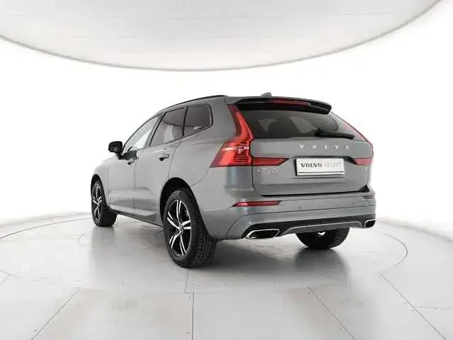 Usata Volvo XC60 145 CV (106 kW) 2020 Grigio SUV