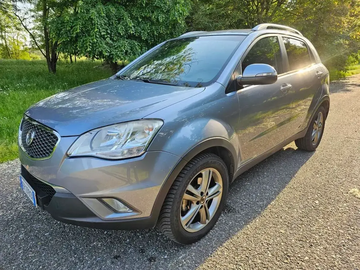 Usata SsangYong Korando 175 CV (128 kW) 2013 Grigia SUV