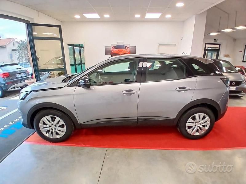 Usata Peugeot 3008 Active 131 CV (96 kW) 2021 Grigio met SUV