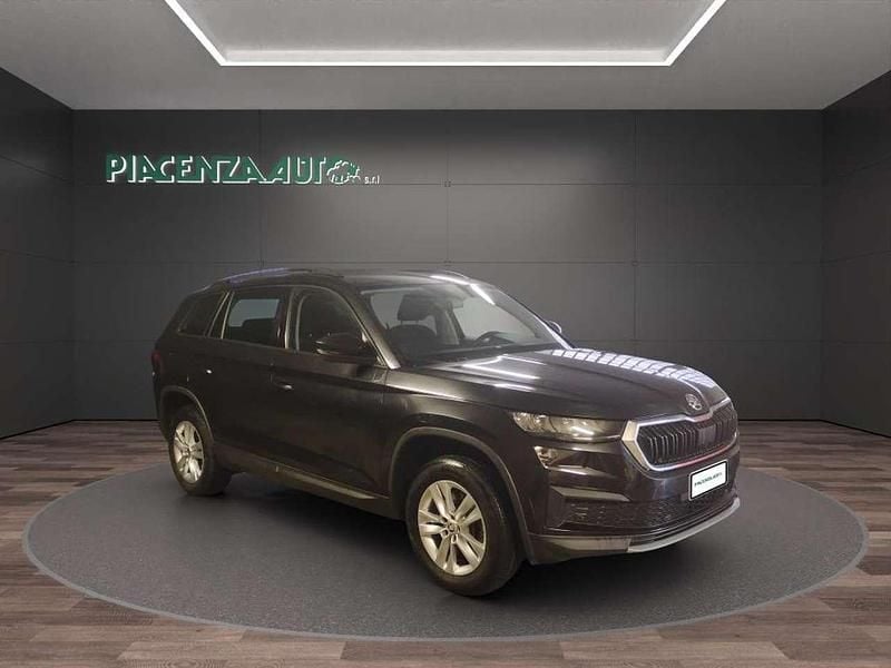Nero Usata 2023 Skoda Kodiaq Executive SUV | 27.700 € (Buon prezzo) - Immagine 1/4