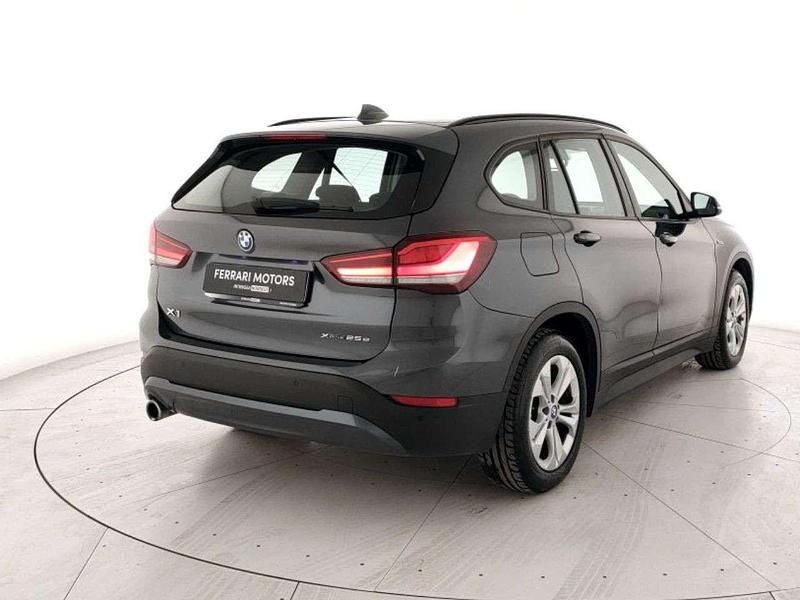 Usata BMW X1 Advantage 125 CV (91 kW) 2022 Grigio scuro SUV