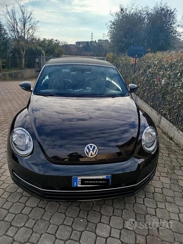 Usata VW Beetle Cabriolet 2014 Nero Cabrio