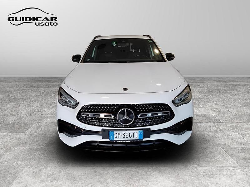 Usata Mercedes GLA200 Premium 150 CV (110 kW) 2023 Bianco SUV