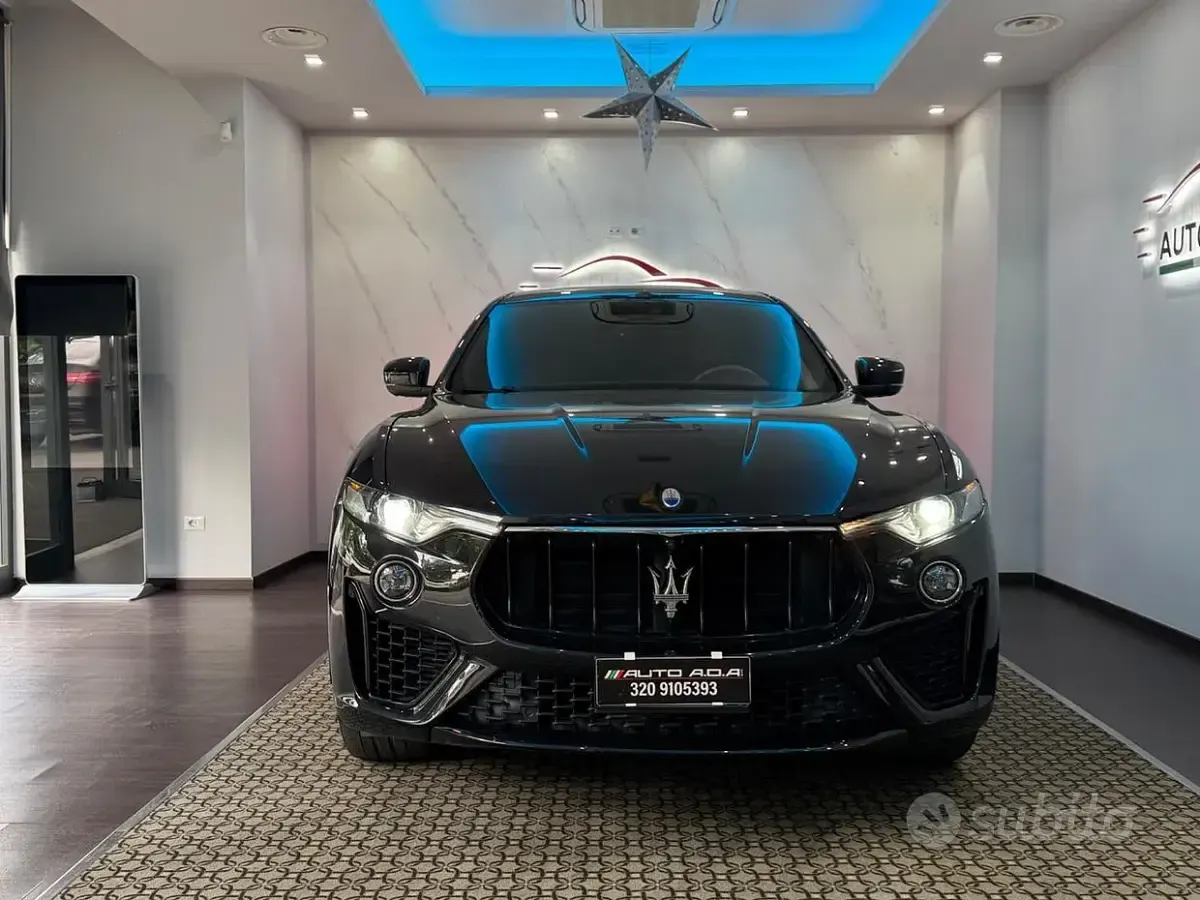 Usata Maserati Levante 350 CV (257 kW) 2019 Nero SUV