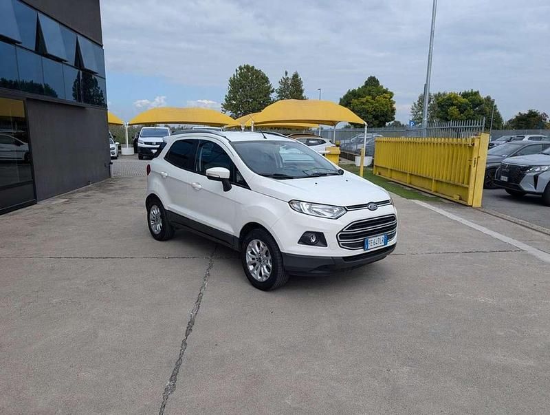 Usata Ford Ecosport Business Edition 95 CV (69 kW) 2016 Bianco / pastello SUV