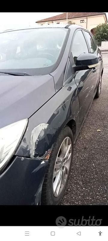 Blu Usata 2012 Ford Focus Station wagon | 2500 € (Super prezzo) - Immagine 1/4