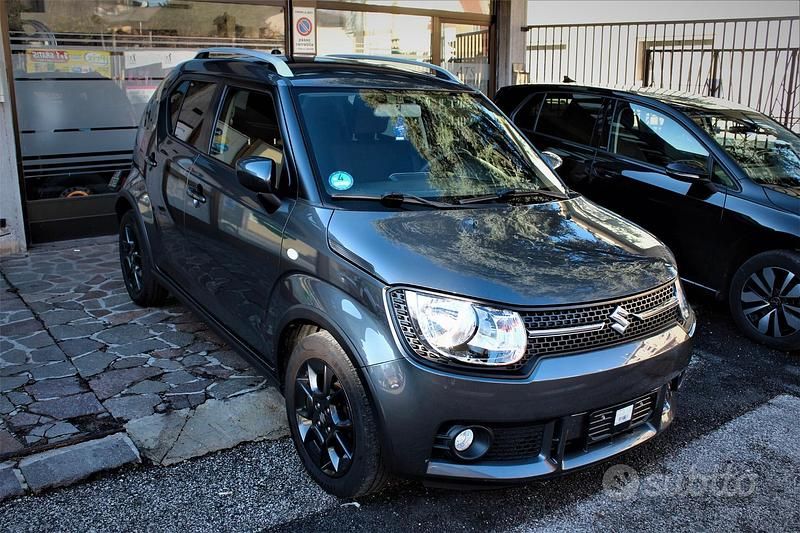 Usata Suzuki Ignis 89 CV (65 kW) 2017 Grigio SUV