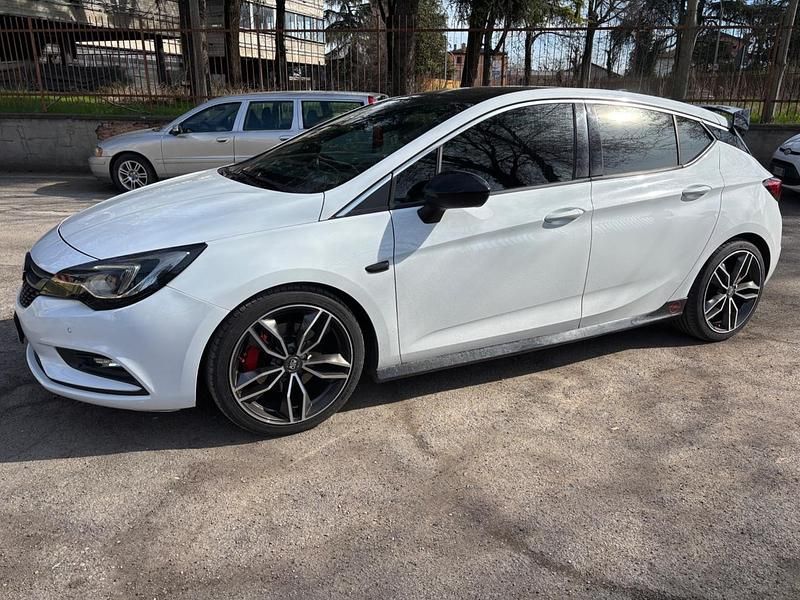 Usata Opel Astra OPC 160 CV (117 kW) 2019 Bianco Berlina