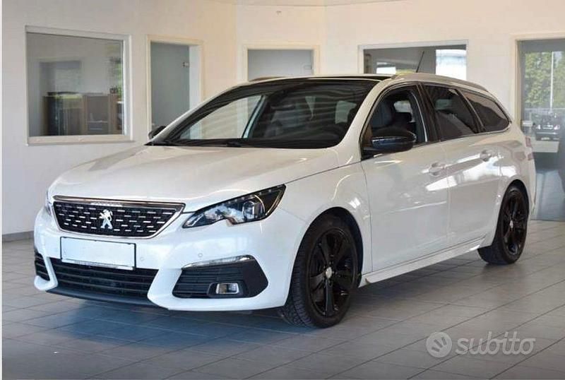 Bianco Usata 2020 Peugeot 308 Style Station wagon | 11.900 € (Molto cara) - Immagine 1/4