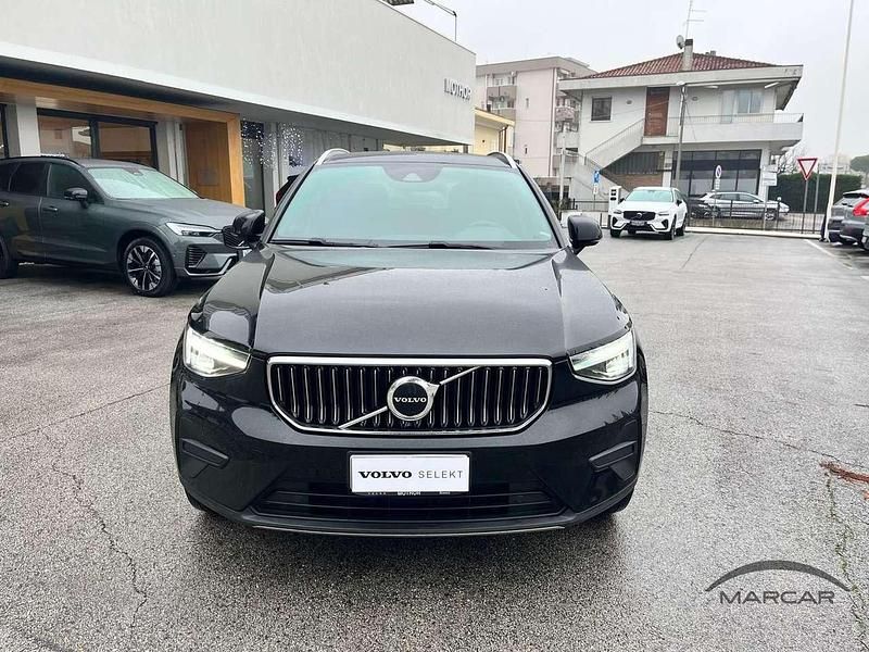Usata Volvo XC40 Core 211 CV (155 kW) 2023 Nero SUV