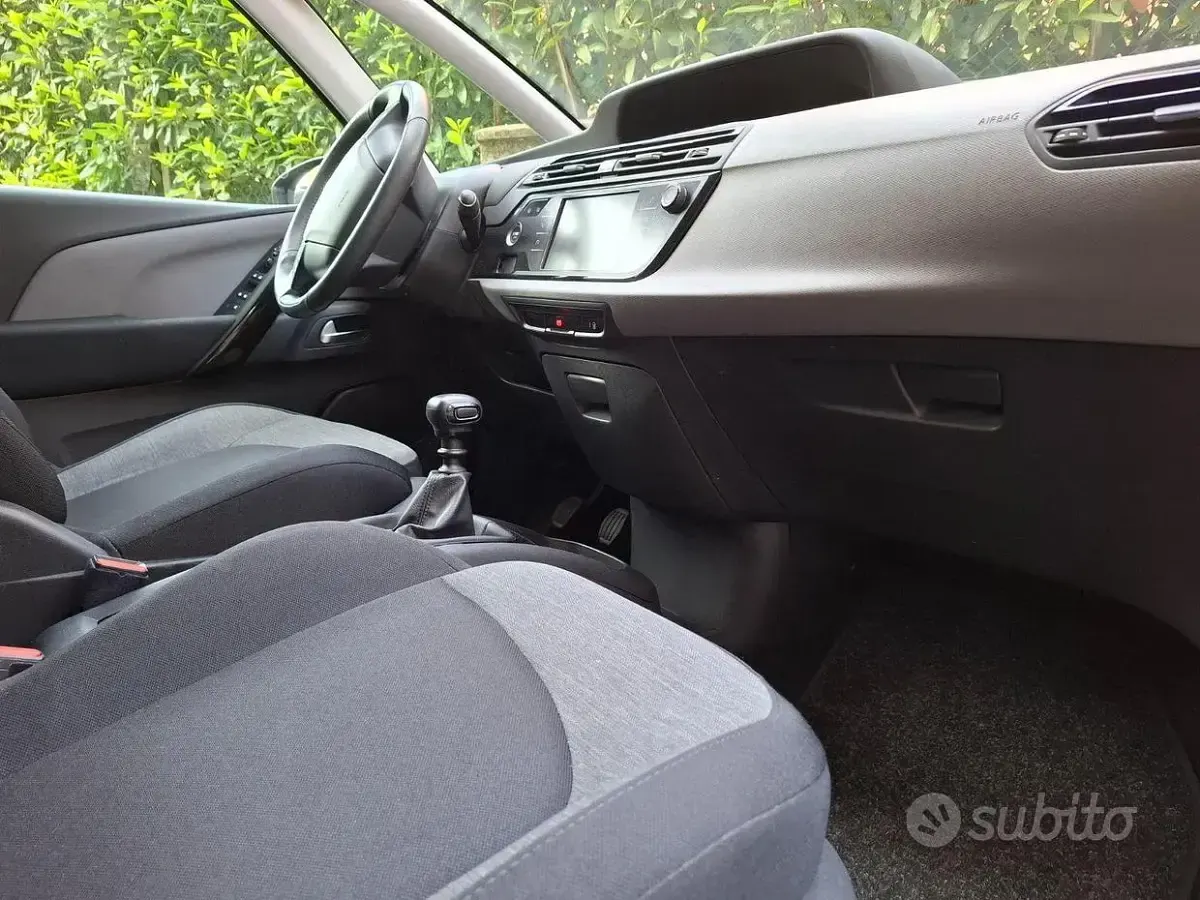 Usata Citroën Spacetourer Feel 131 CV (96 kW) 2019 Grigio Monovolume