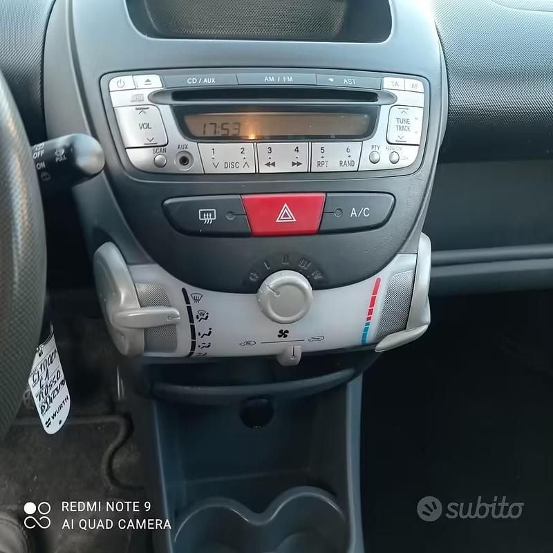 Usata Citroën C1 55 CV (40 kW) 2008 Rosso Utilitaria