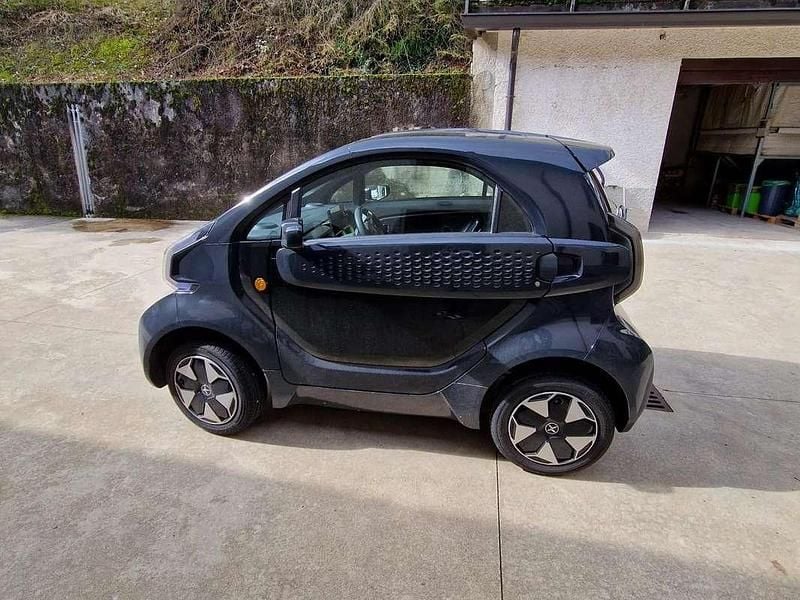 Usata XEV Yoyo 7 kW (10 CV) 2024 Nero Utilitaria