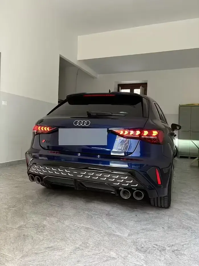 Usata Audi S3 S-Line 116 CV (85 kW) 2024 Bluazzurro Berlina