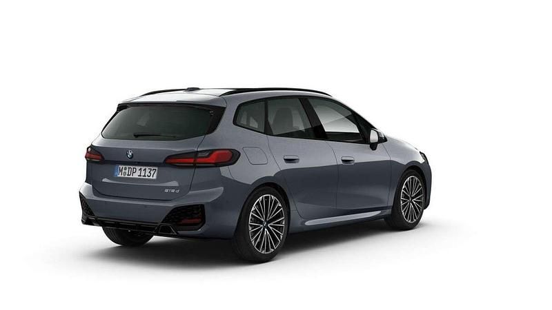 Nuova BMW 218 Active Tourer 150 CV (110 kW) 2026 Storm bay metallizzato Monovolume