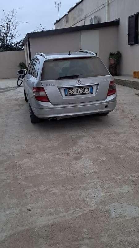 Usata Mercedes C220 Avantgarde 170 CV (125 kW) 2009 Grigio Station wagon