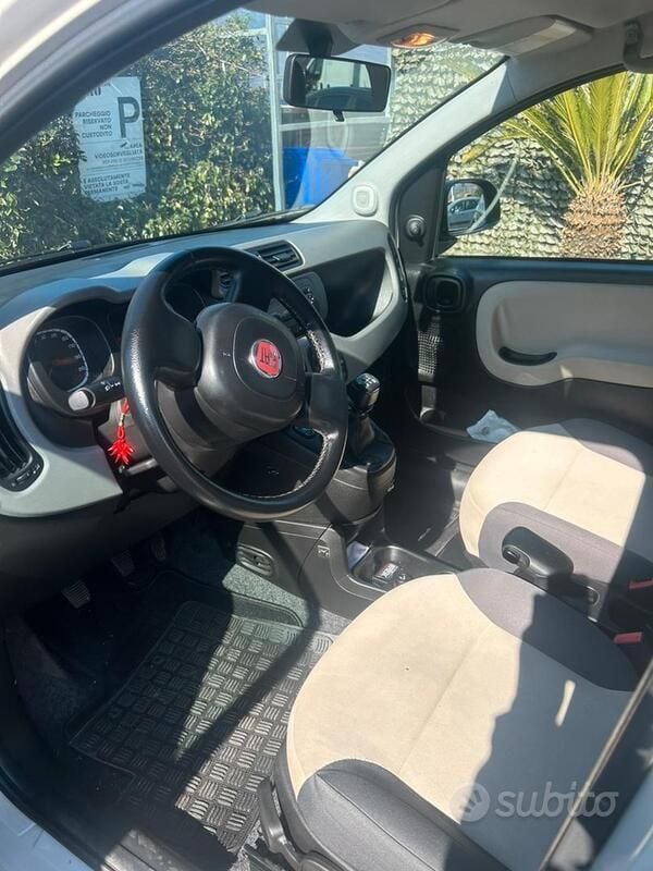Usata Fiat Panda 70 CV (51 kW) 2013 Bianco Utilitaria