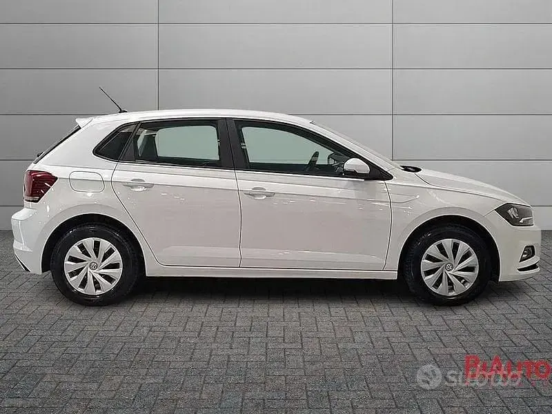 Usata VW Polo Comfortline 90 CV (66 kW) 2020 Bianco Utilitaria