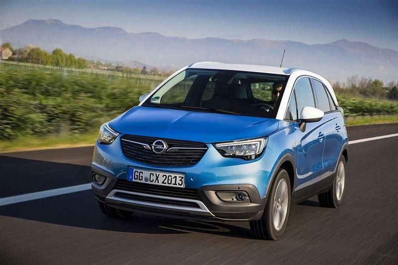 Usata Opel Crossland X 102 CV (75 kW) 2019 Argento metallizzato SUV
