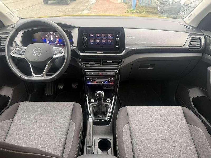 Usata VW T-Cross Edition 95 CV (69 kW) 2024 Giallo uva SUV