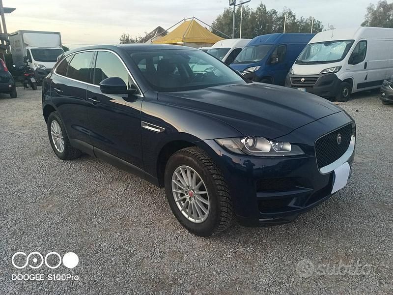 Usata Jaguar F-Pace 180 CV (132 kW) 2018 Blu SUV