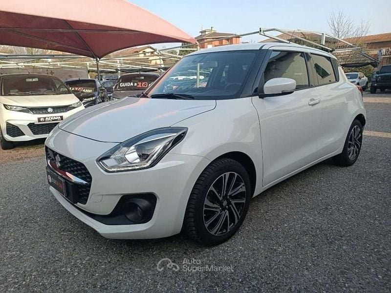 Usata Suzuki Swift 83 CV (61 kW) 2022 Bianco Utilitaria