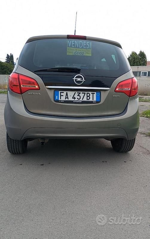 Usata Opel Meriva 95 CV (69 kW) 2015 Monovolume