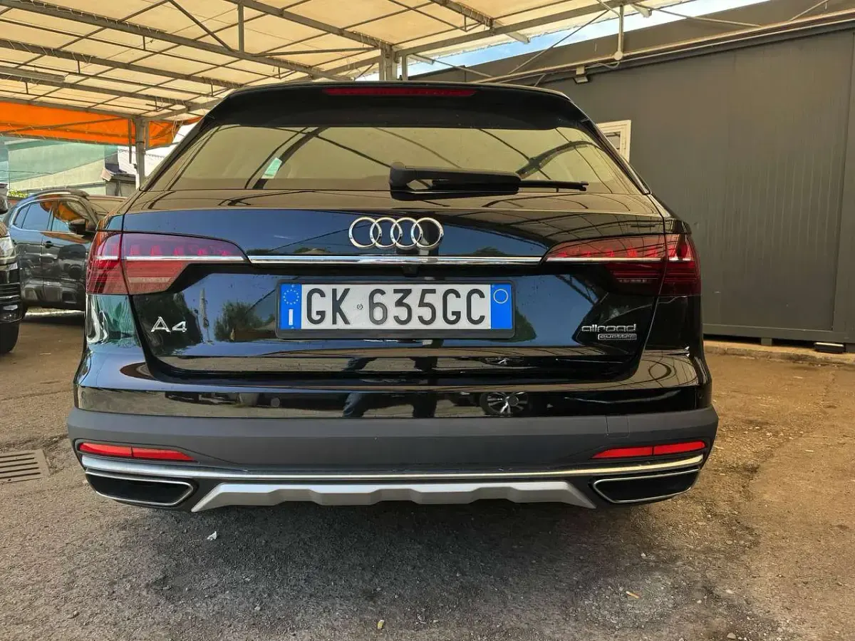 Usata Audi A4 Allroad 204 CV (150 kW) 2022 Nero Station wagon