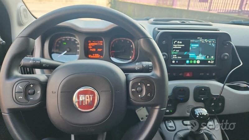 Usata Fiat Panda Cross Cross 70 CV (51 kW) 2022 Grigio Utilitaria