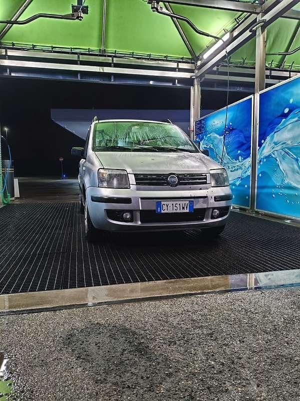 Usata Fiat Panda 60 CV (44 kW) 2006 Grigio Utilitaria