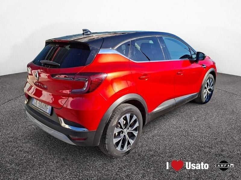 Usata Renault Captur Intens 101 CV (74 kW) 2023 Rosso SUV