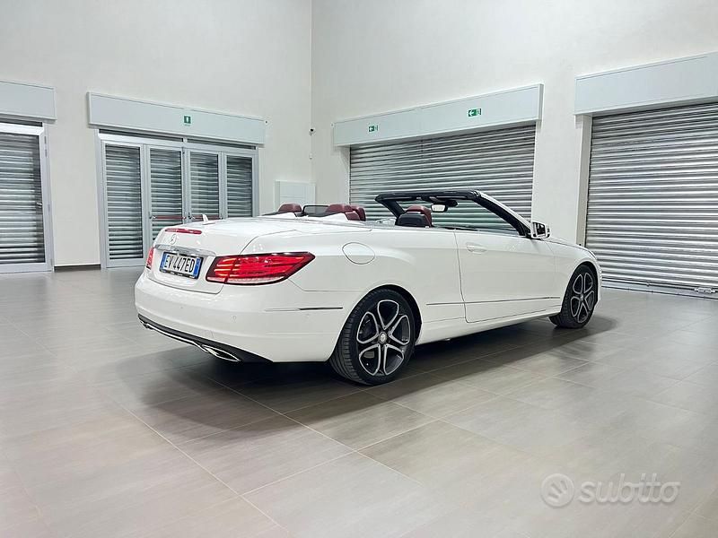 Usata Mercedes E220 170 CV (125 kW) 2014 Bianco Cabrio