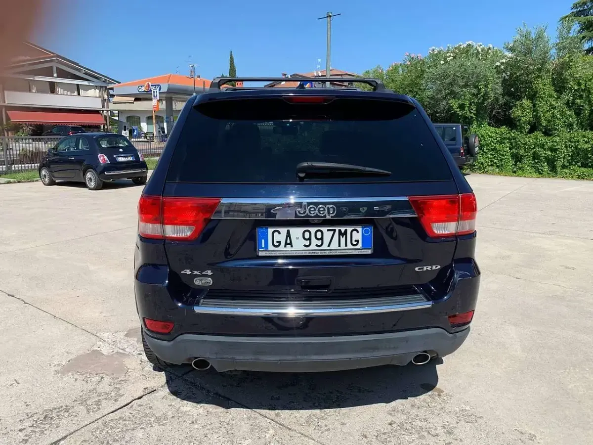 Usata Jeep Grand Cherokee Overland 241 CV (177 kW) 2013 Blu notte met. SUV