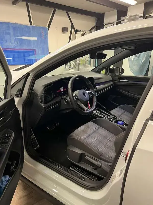 Usata VW Golf VIII GTI 245 CV (180 kW) 2023 Berlina