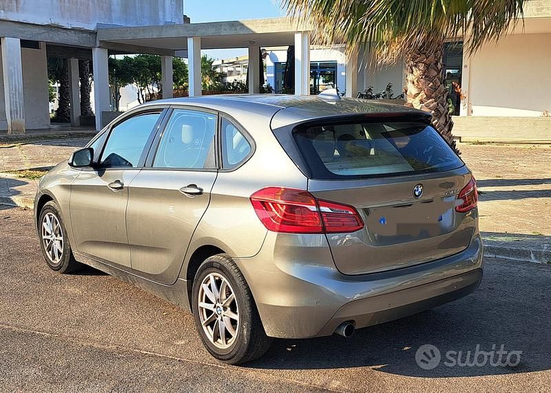 Usata BMW 218 Active Tourer 150 CV (110 kW) 2014 Grigio Monovolume