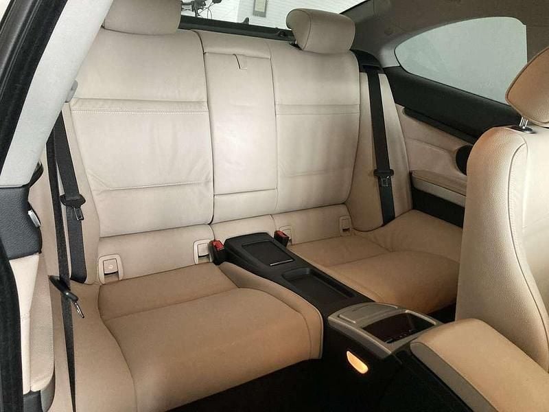 Usata BMW 320 184 CV (135 kW) 2012 Nero Coupé