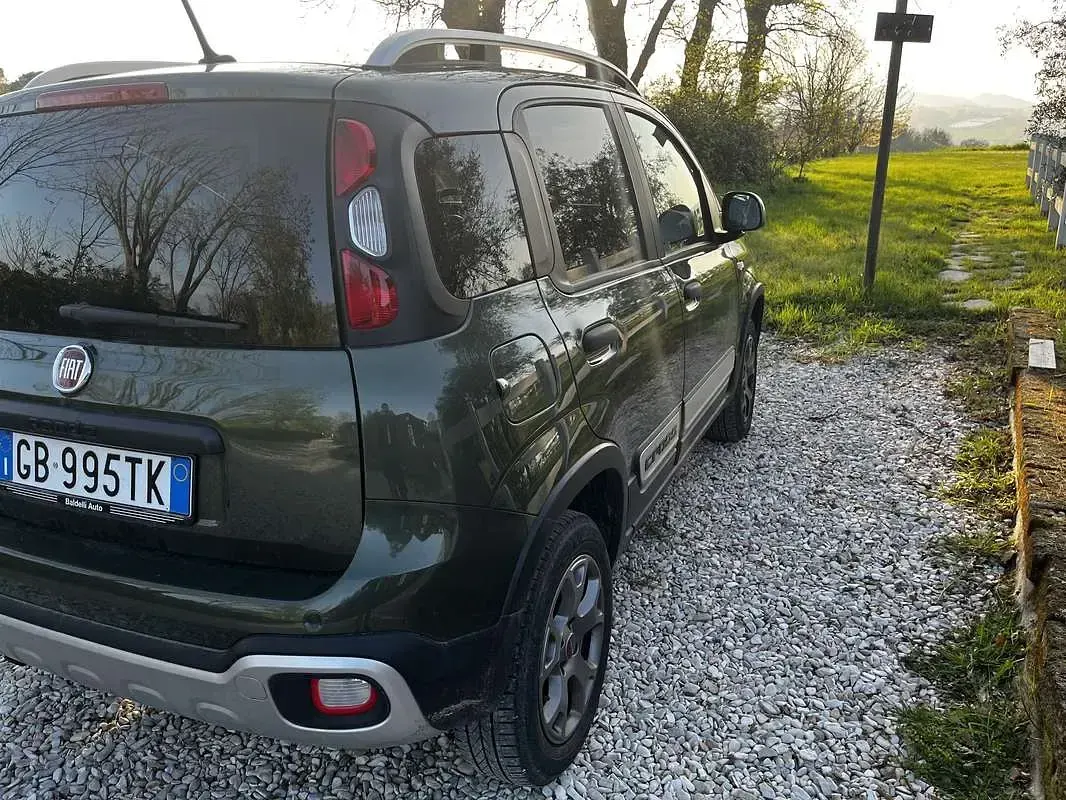 Usata Fiat Panda Cross Cross 86 CV (63 kW) 2020 Utilitaria
