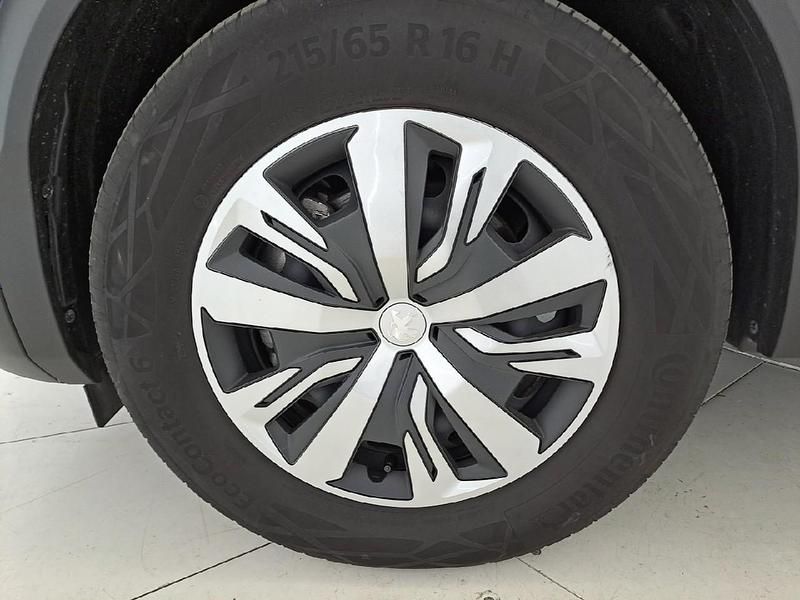 Usata Peugeot e-2008 Active 100 kW (136 CV) 2021 Blu SUV