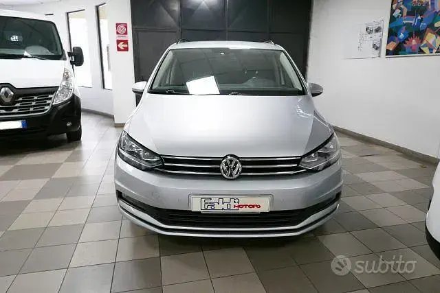 Usata VW Touran Business 116 CV (85 kW) 2018 Grigio Monovolume