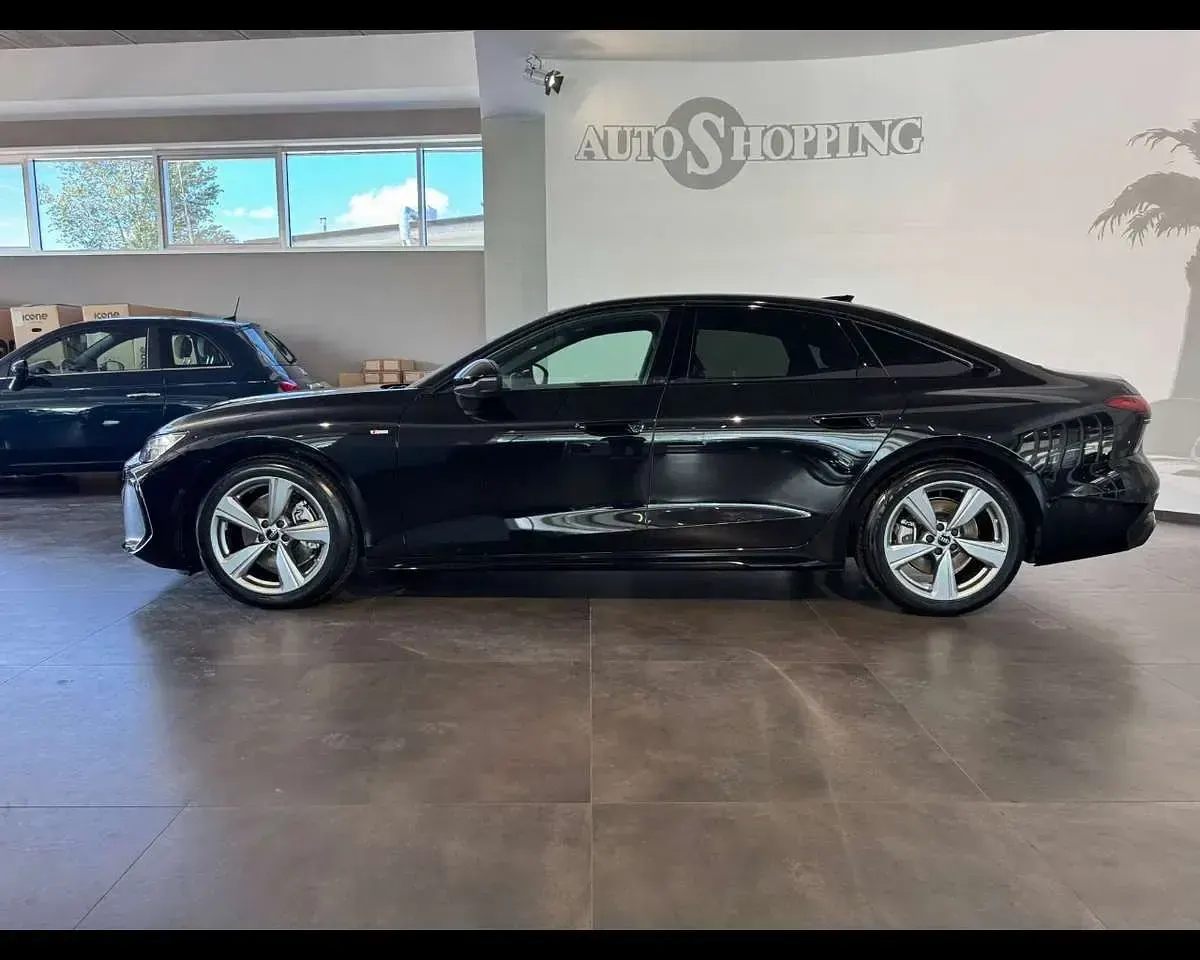 Nuova Audi A6 S-Line 204 CV (150 kW) 2025 Nero Berlina