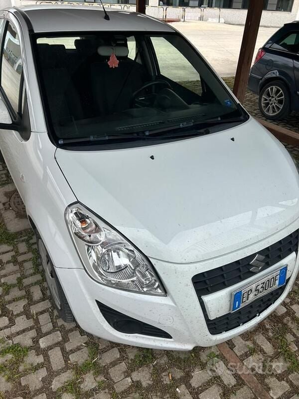 Usata Suzuki Splash 94 CV (69 kW) 2013 Bianco Utilitaria