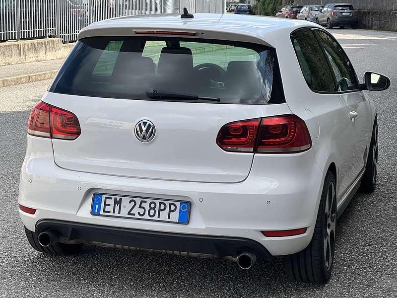 Usata VW Golf GTI 211 CV (155 kW) 2012 Berlina