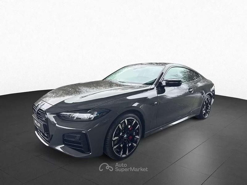 Usata BMW 440 374 CV (275 kW) 2025 Dravit grau Coupé