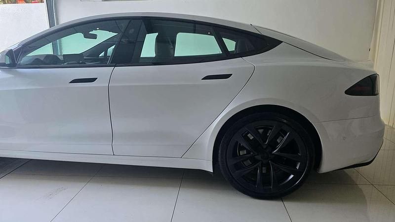 Usata Tesla Model S Plaid 750 kW (1020 CV) 2022 Bianco Utilitaria