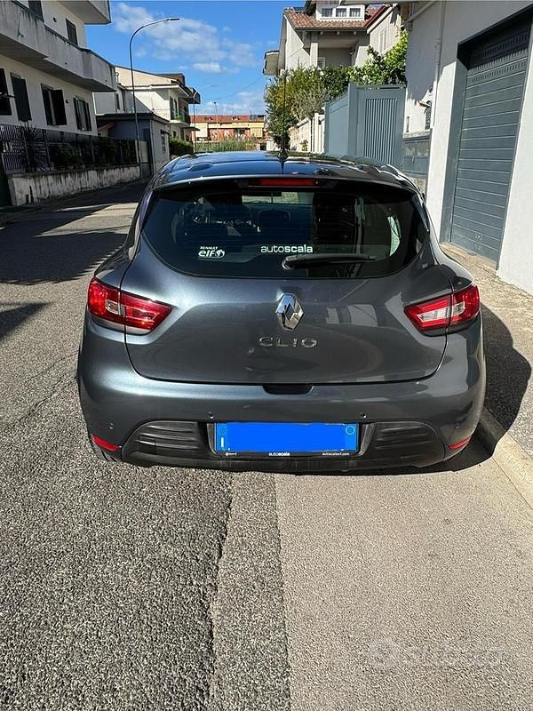 Usata Renault Clio IV 2018 Grigio Berlina