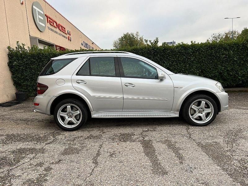 Usata Mercedes ML63 AMG AMG 510 CV (375 kW) 2009 Grigio SUV