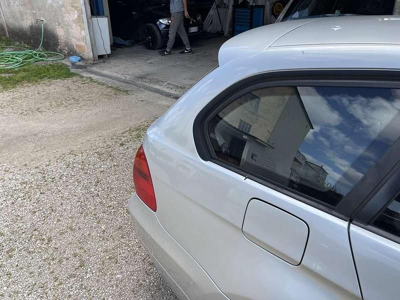 Usata BMW 320 177 CV (130 kW) 2007 Station wagon